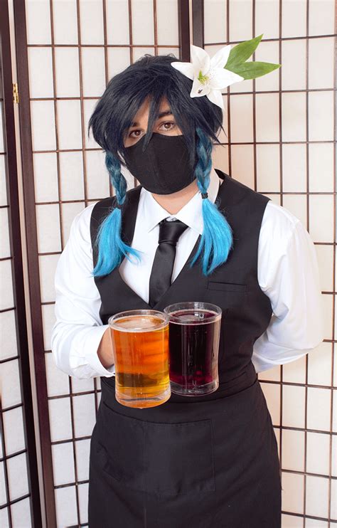 Share Cosplay.